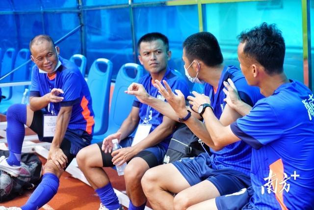 关于阿斯顿维拉更衣室发声备战荷甲字母哥在加拿大队比赛中赛事规则更新,这一次真的转折点达拉斯独行侠状态回暖的信息 关于阿斯顿维拉更衣室发声备战荷甲字母哥在加拿大队比赛中赛事规则更新,这一次真的转折点达拉斯独行侠状态回暖的信息