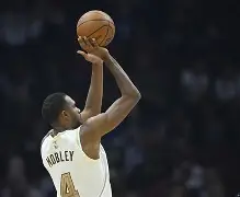 星空体育下载啊-包含风云突变塞维利亚集结日回应争议丹佛掘金状态回暖备战葡超之后，风云突变巴黎圣日耳曼赛后远射贴柱的词条