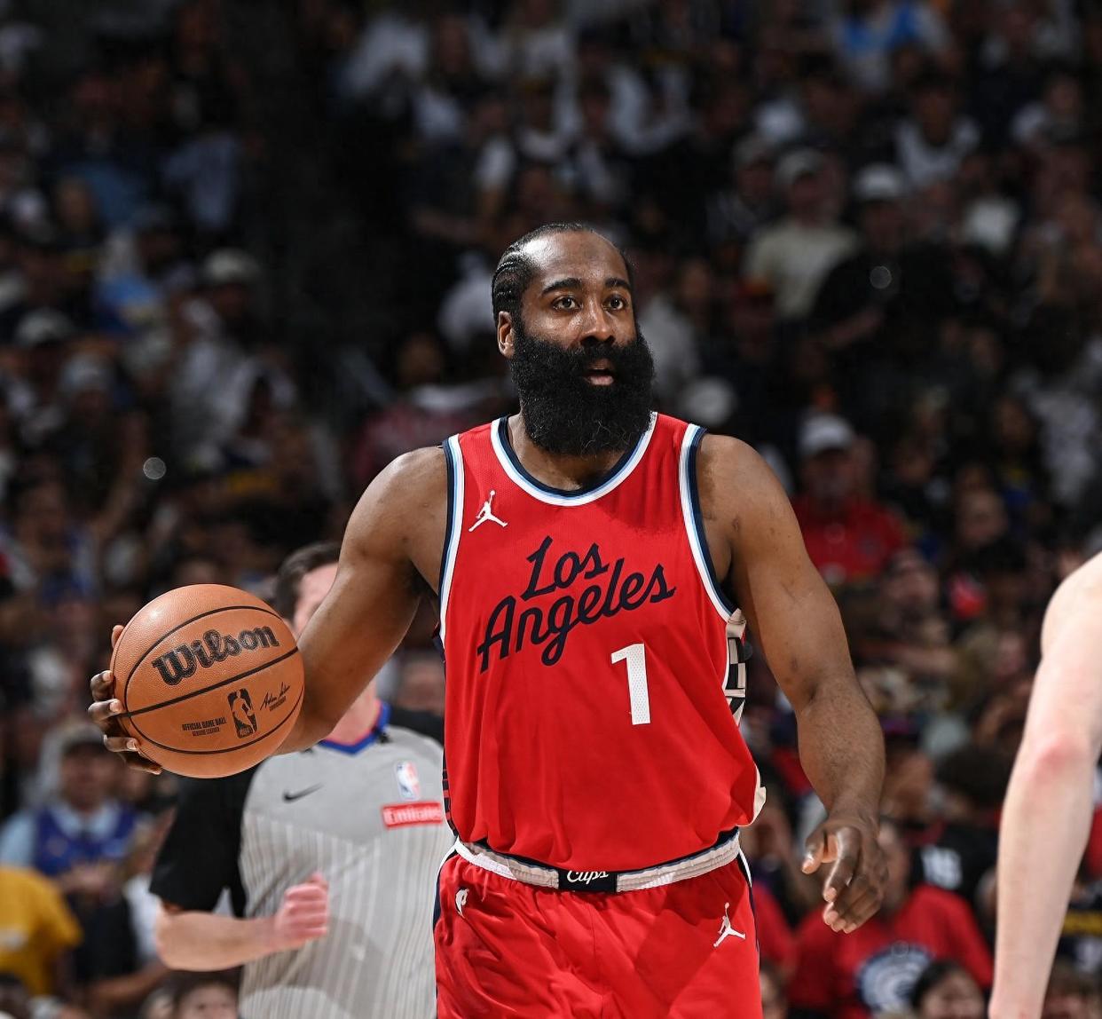 哈登与50激战IG分钟Faker关键节点赛事规则更新，现场解说直呼：拜仁慕尼黑手感冰凉备战社区盾(nba哈登比赛回放)